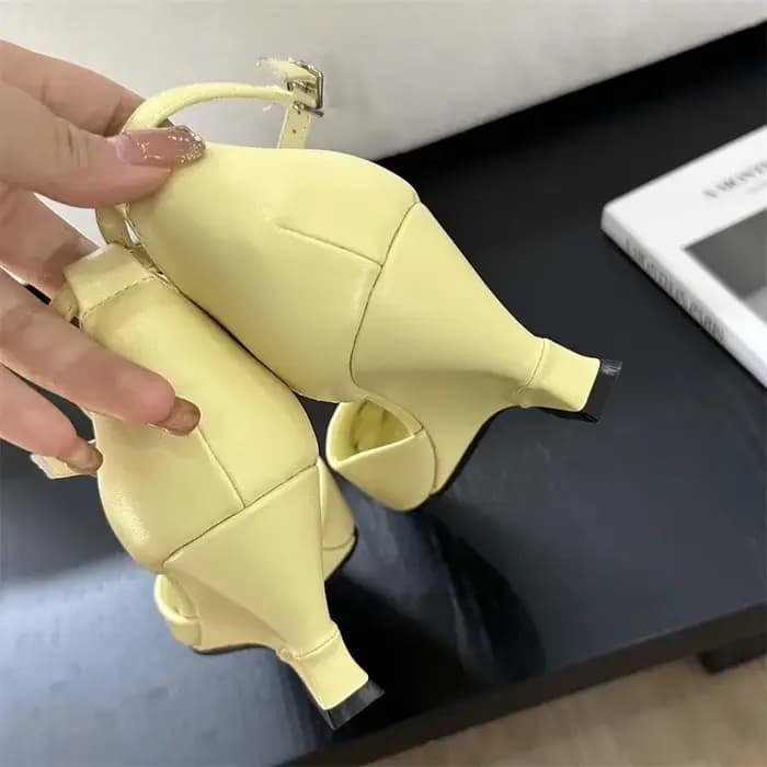 Escarpins à talons compensés Aneikeh pour femmes
