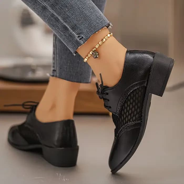 Nouvelles Chaussures Oxford à Talons Épais et Respirants pour Femmes, Grande Taille 43, Bout Pointu, en Cuir PU, Style Britannique, à Lacets