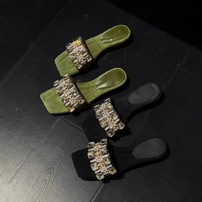 Sandales en cuir de mouton, élégance française, strass, sensation haut de gamme, pour femmes, été, extérieur, polyvalentes, talon épais, pantoufles
