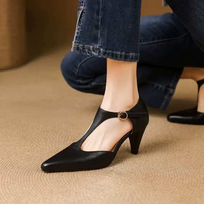 Sandales d'été en cuir véritable pour femmes, chaussures à bout pointu et à talons hauts, sandales à lanières en T, couvre-orteils, nouvelle collection