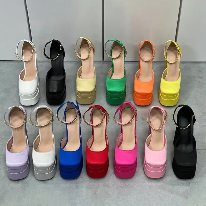 Escarpins sexy à bout rond beige pour femme