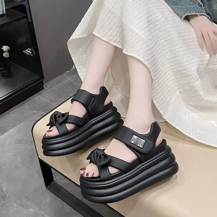 Sandales compensées à plateforme pour femme