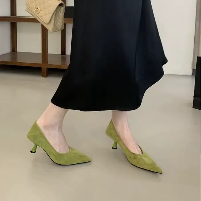 SUOJIALUN 2026 nouvelle marque femmes pompes chaussures mode bout pointu peu profond sans lacet bateau