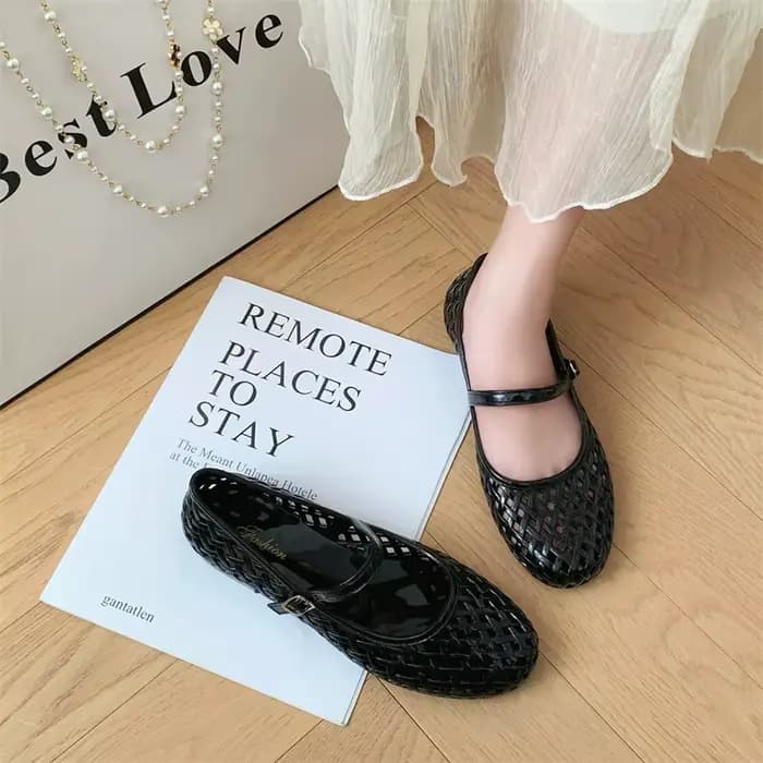 Sandales Baotou pour femmes, nouvelles sandales plates ajourées transparentes tendance pour l'été, chaussures décontractées pour femmes