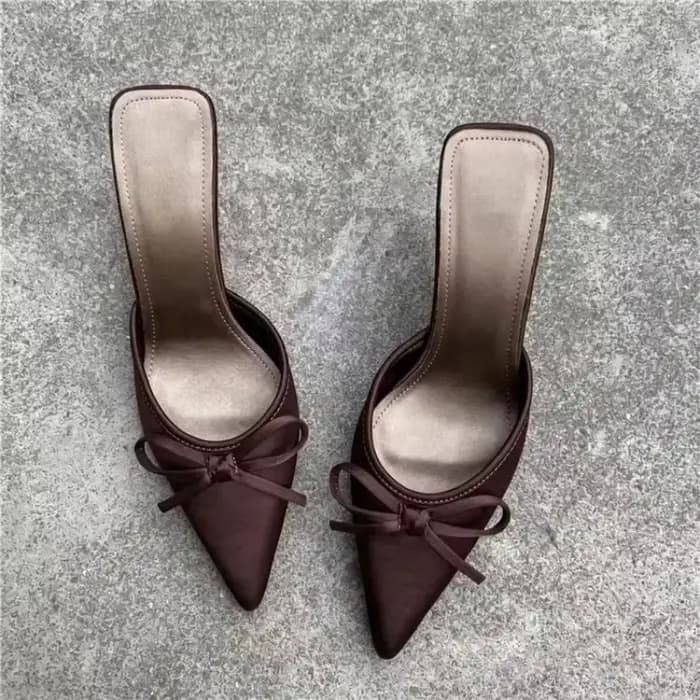 Mules d'été confortables et élégantes à bout pointu avec nœud papillon