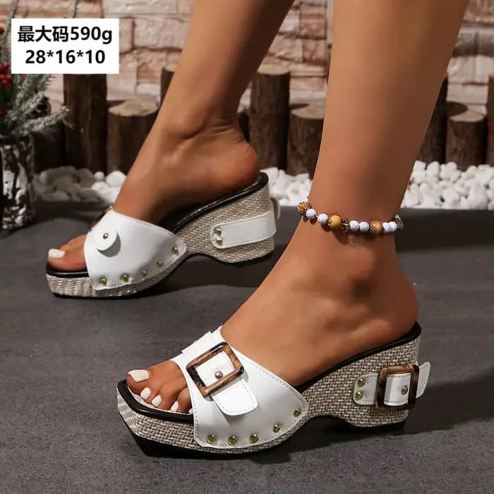 Femmes sandales Style britannique Rome chaussures confortables doux talons hauts