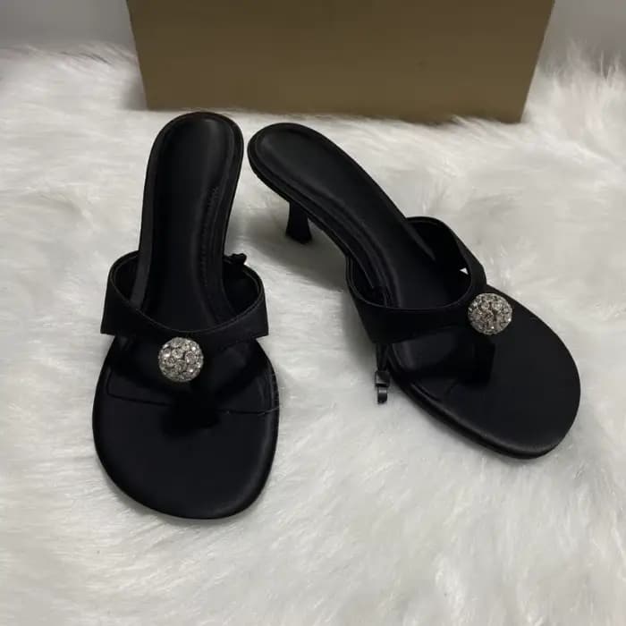 Sandales d'été de luxe en Satin à talons hauts pour femmes, strass scintillants, concis, noir, bout ouvert, Slingback, talons aiguilles Sexy, chaussures de marque pour femmes