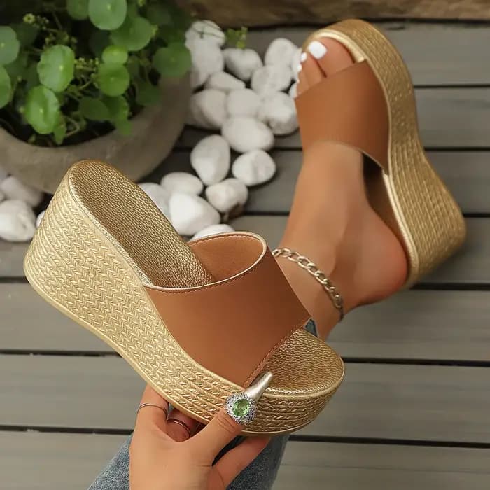 Femmes sandales à talons hauts plate-forme diapositives