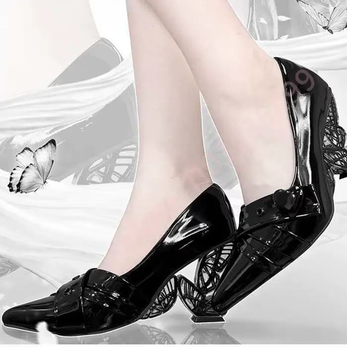 Escarpins d'été 2026 en cuir verni à bout pointu pour femme, talon unique sculpté papillon ajouré, nœud cœur, talons hauts pour soirée