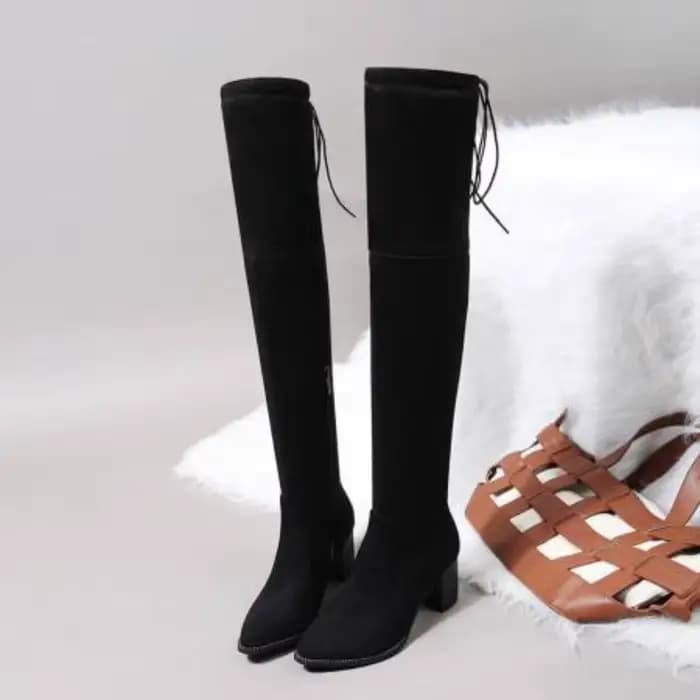 Offres spéciales faites à la main dames talons épais bottes hautes boîte de nuit chaussons d'hiver noirs soirée mode chaussures de bal