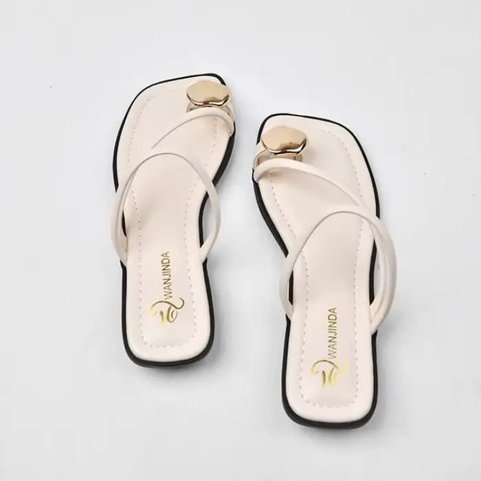 Sandales à talons bas à la mode pour femmes