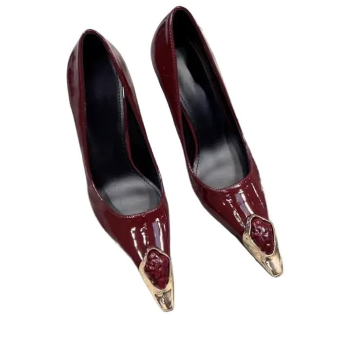 Sandales à talons hauts en cuir verni et métal pour femmes
