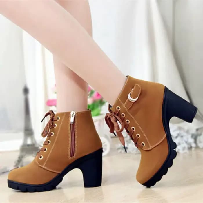 Bottes pour femmes, chaussures à talons hauts