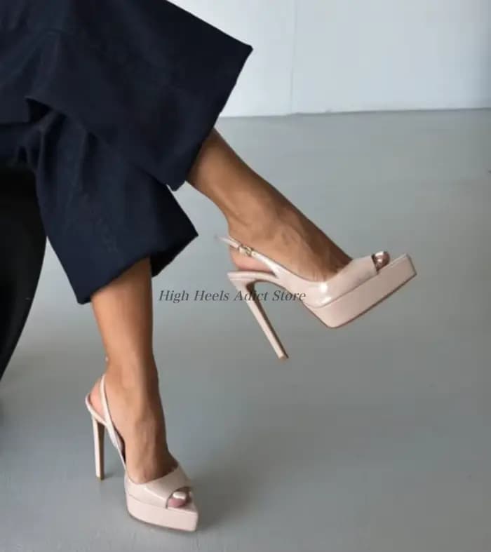 Sandales à plateforme à bout pointu pour femme Or/Rouge/Nude/Noir – Nouvelle collection été 2026 – Grandes tailles – Talons hauts – Chaussures de soirée de luxe de créateur