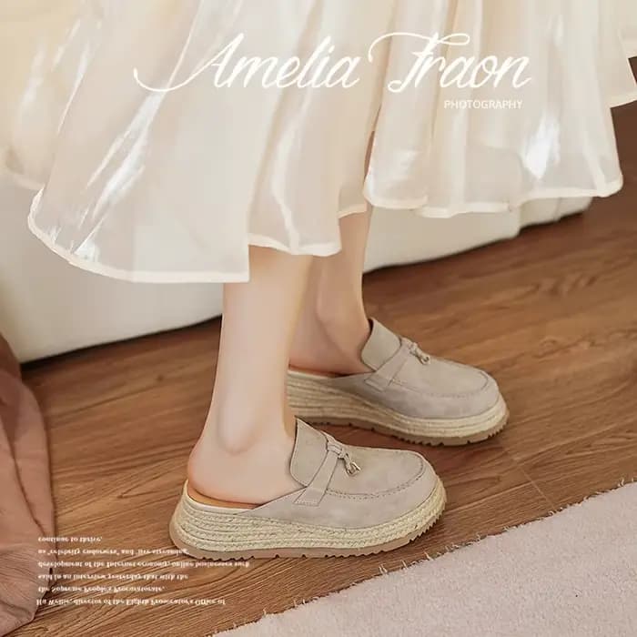MKKHOU mode chaussures pour femmes nouveau haute qualité daim tête ronde pantoufles à semelles épaisses Mules modernes