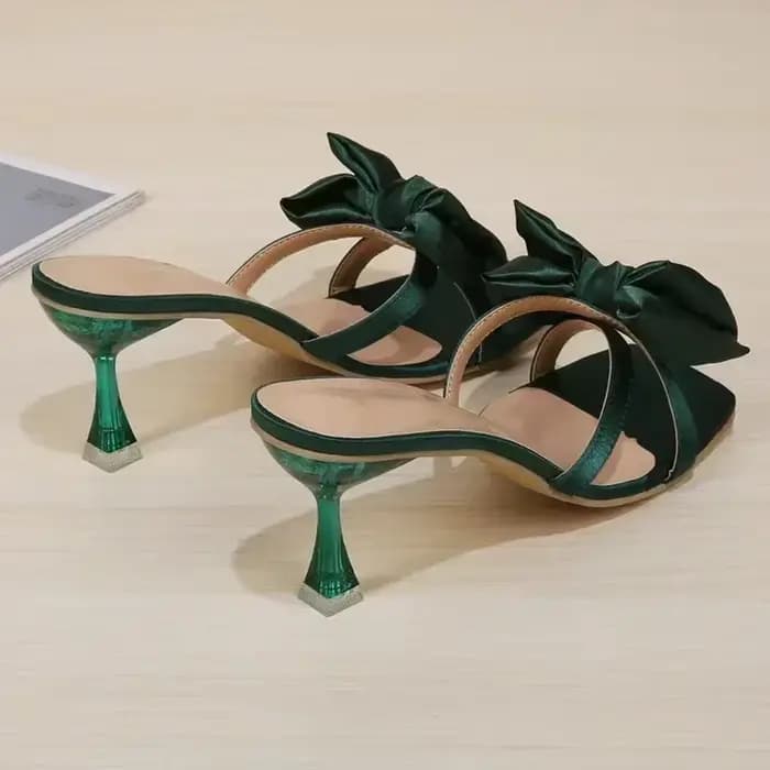 Femmes sandales Stiletto vert haut talon moyen frocs de luxe mode Chic fête mariages or Sexy concepteur mariage chaussures élégantes