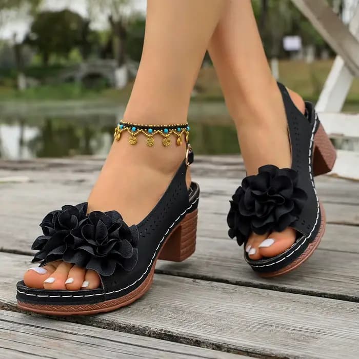 Sandales à talons épais pour femmes