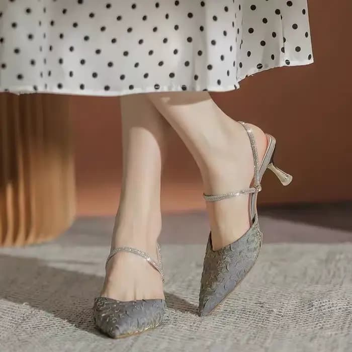 Stiletto été 2025 sandales pour femme strass chaussures talons fins
