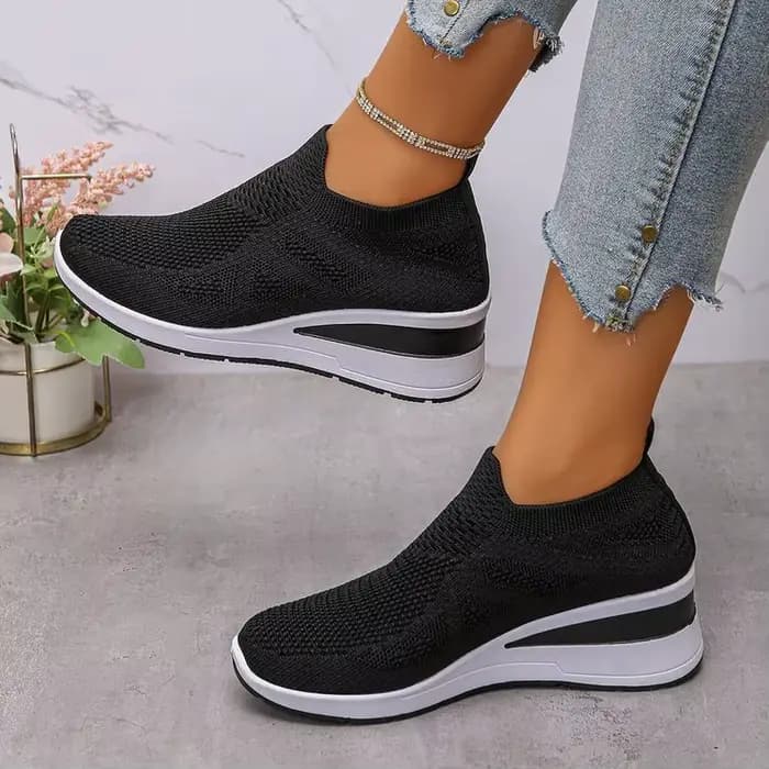 Chaussures de marche compensées respirantes en maille pour femmes