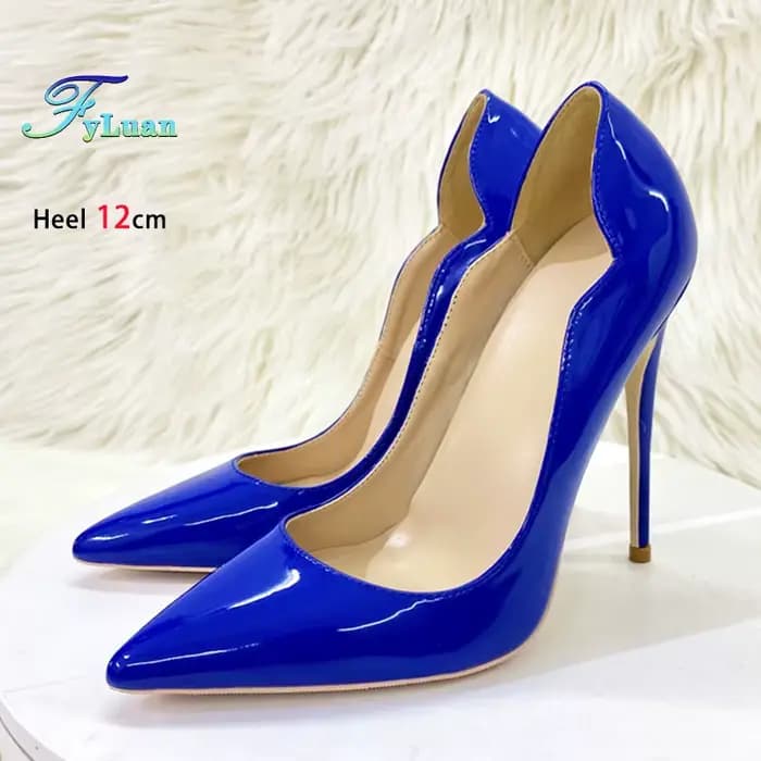Chaussures simples à bout pointu pour femmes