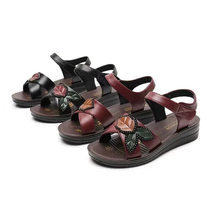 Femmes sandales 2025 mode extérieur compensées chaussures de marche femmes été plat antidérapant fond souple personnes âgées plage chaussures décontractées