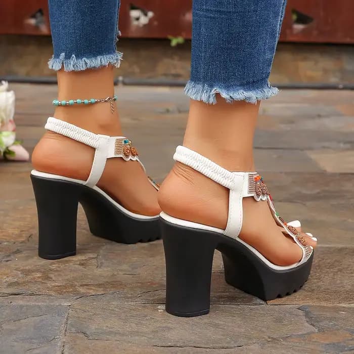 Nouvelles sandales compensées rétro confortables en cuir noir pour femme