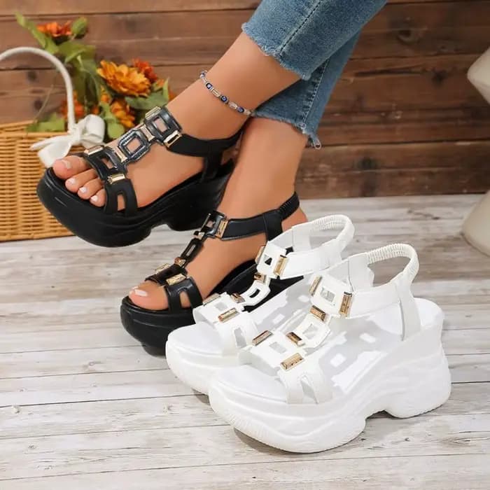 Sandales pour femmes à bout ouvert, plateforme épaisse, talon compensé, bride en T, détails découpés, ferrures métalliques, chaussures décontractées pour activités estivales