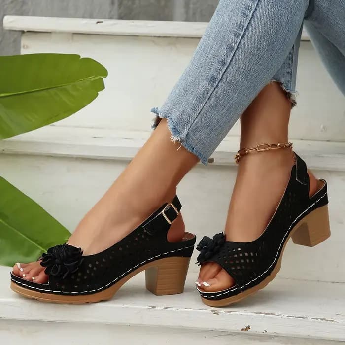 Sandales d'été classiques rétro à enfiler pour femmes, confortables, talons hauts, respirantes, antidérapantes, légères, nouvelle collection 2026
