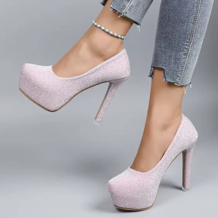 Escarpins à talons aiguilles pour femmes