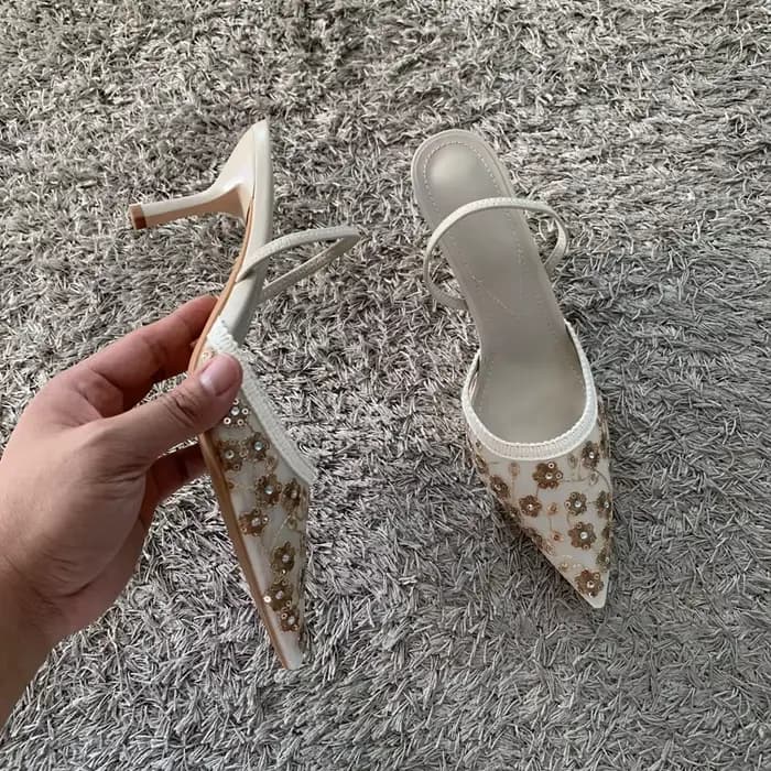 Escarpins de luxe pour femme avec détails en sequins et cristaux