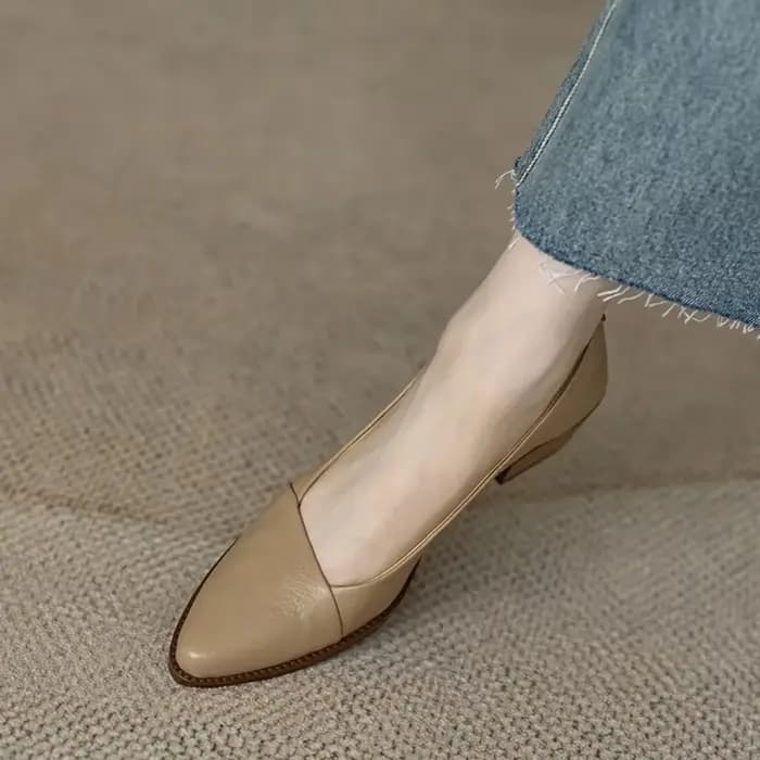 Escarpins pointus à talons mi-hauts pour femmes