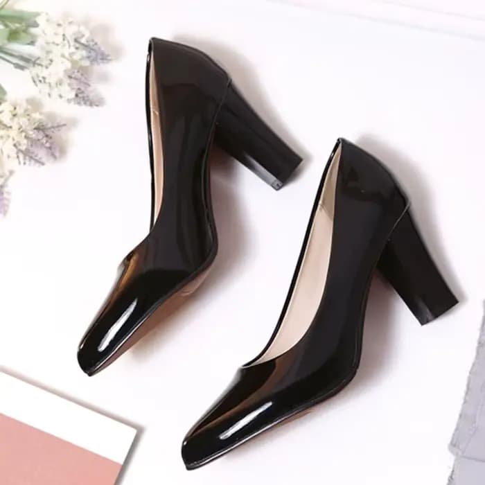 Escarpins classiques à talons hauts pour femmes