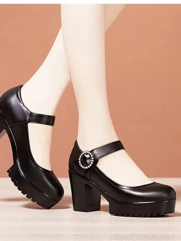 Chaussures à talons carrés confortables pour femmes