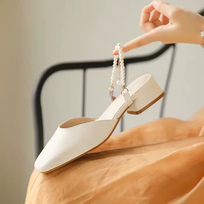 Mules pour femmes avec confortable été nouveau 2025 créateur de mode strass élégant miroir luxe dames pantoufles et sandales