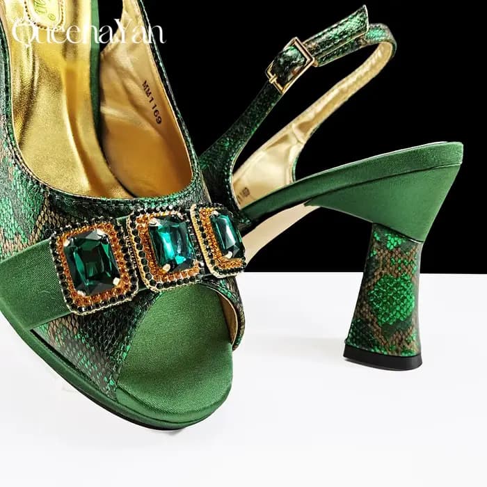Escarpins à talons ouverts pour femmes