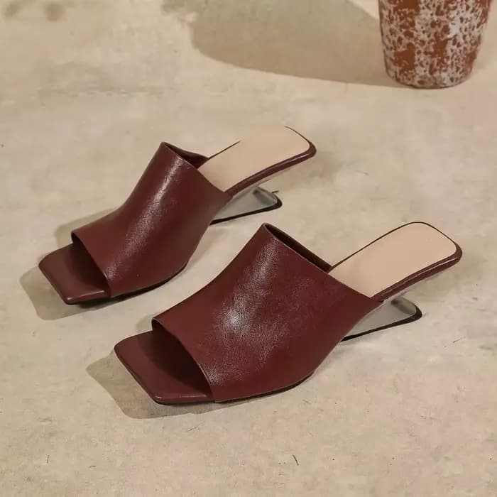 Mules en cuir bordeaux pour femme