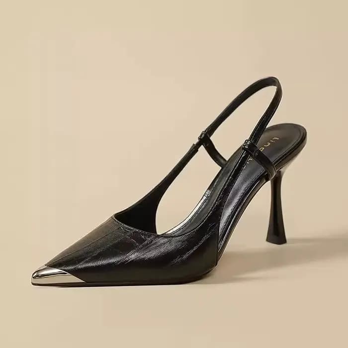 Sandales à talons peu profonds à bout pointu