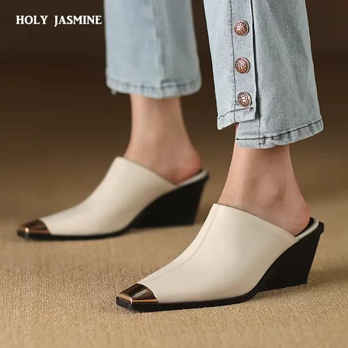 2025 nouvelles dames en cuir véritable tête en métal Mules mode Med talons épais été babouches femmes chaussures de bureau décontractées femme