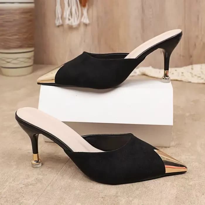 Nouvelles pantoufles pour femmes