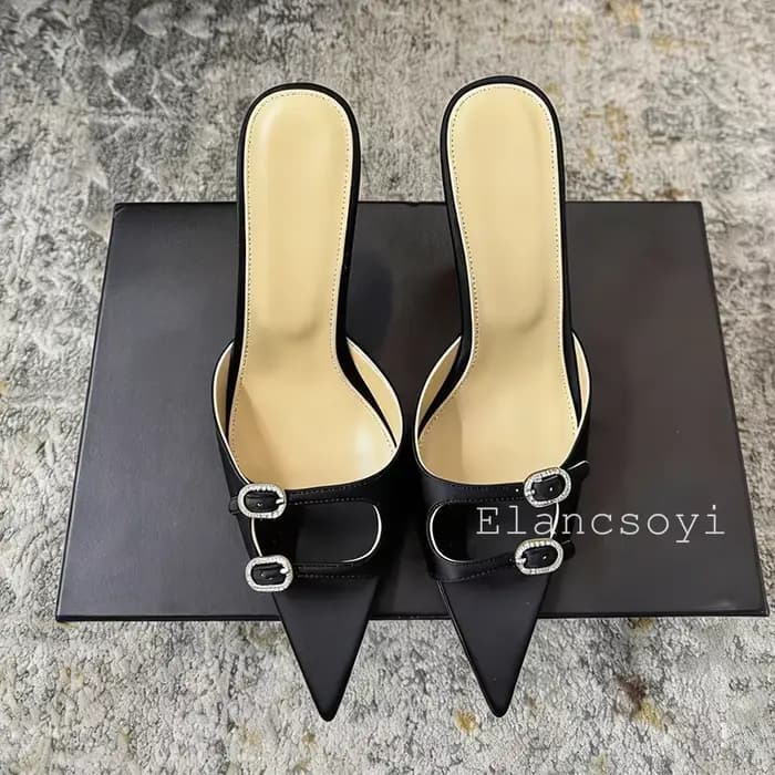 Chaussures à talons hauts pour femmes