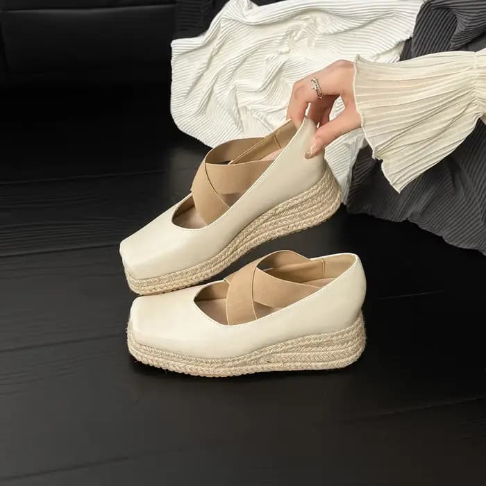 Ballerines à talons épais pour femmes