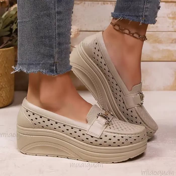 Mocassins compensés évidés pour femmes