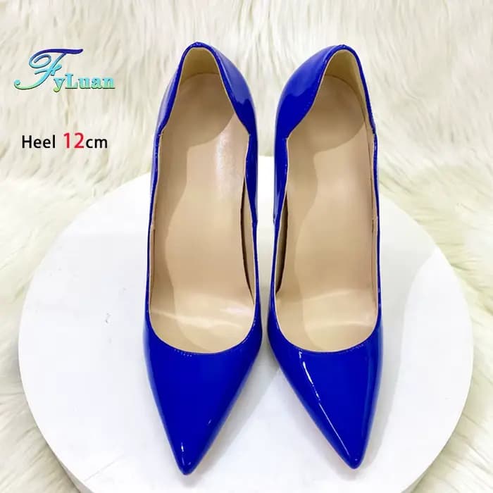 Chaussures simples à bout pointu pour femmes