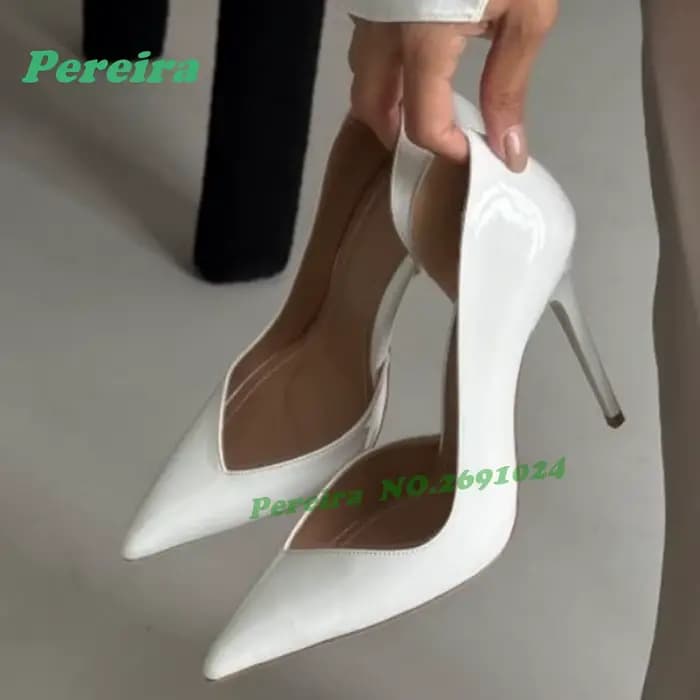 Escarpins noirs vernis à bout pointu pour femme