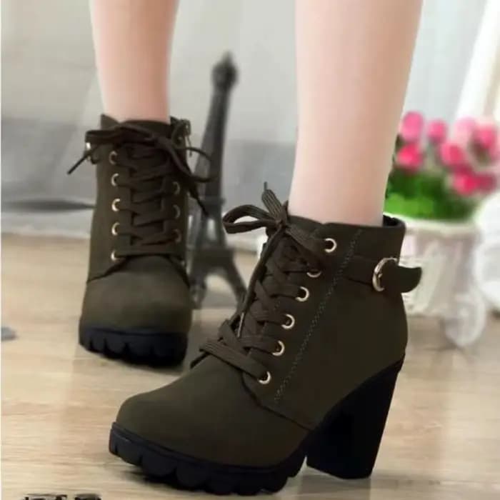 Bottes pour femmes, chaussures à talons hauts