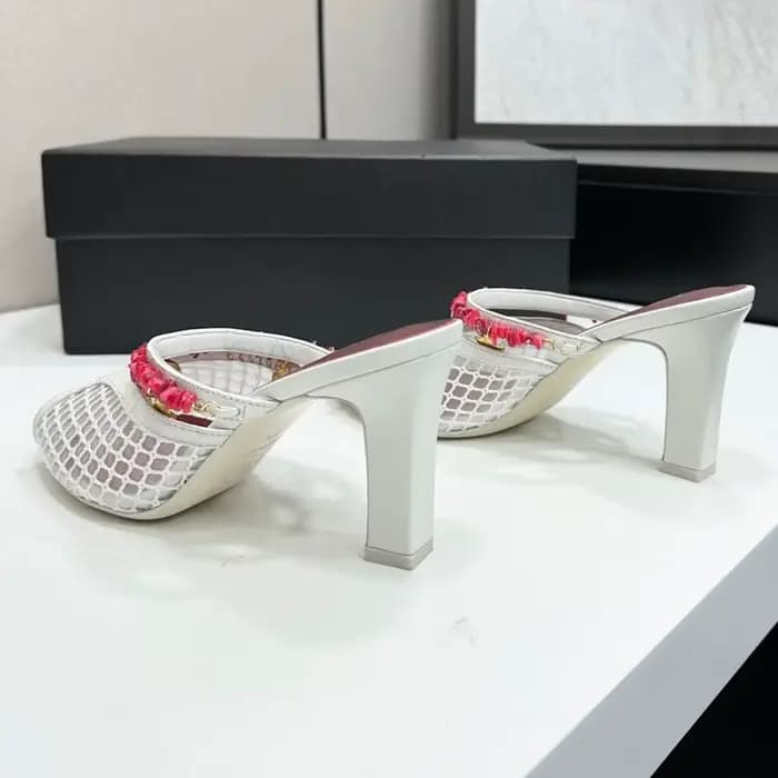Mules à talon carré en maille perlée pour femme 2026