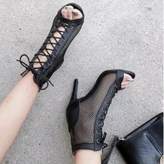Talons femmes sandales creux maille chaussures été 2023 tendance noir à lacets Sexy Peep orteil bottes