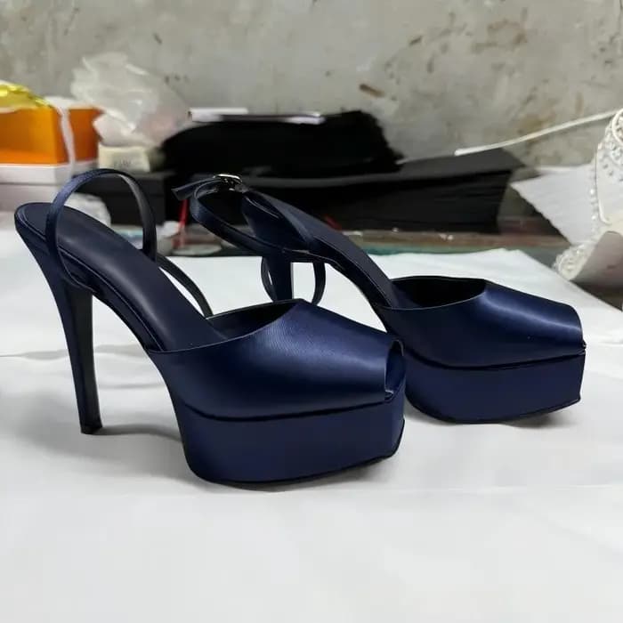 Sandales d'été européennes et américaines à talons hauts