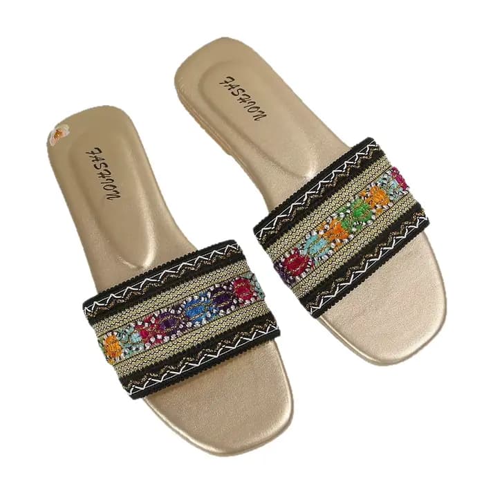 Sandales plates de style bohème pour femmes avec des lanières tissées, sandales de plage légères avec des motifs géométriques floraux colorés, dessus brodé multicolore, sandales plates antidérapantes