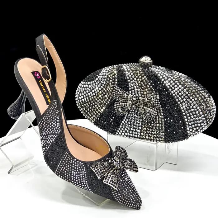 Venus Chan – chaussures et sacs à talons hauts pour femmes